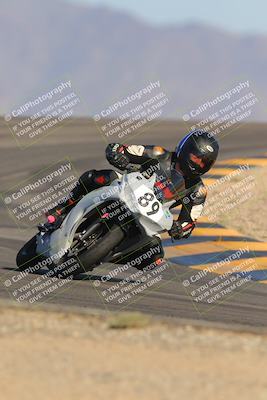 media/Oct-07-2023-CVMA (Sat) [[f84d08e330]]/Race 13 500 Supersport-350 Supersport/